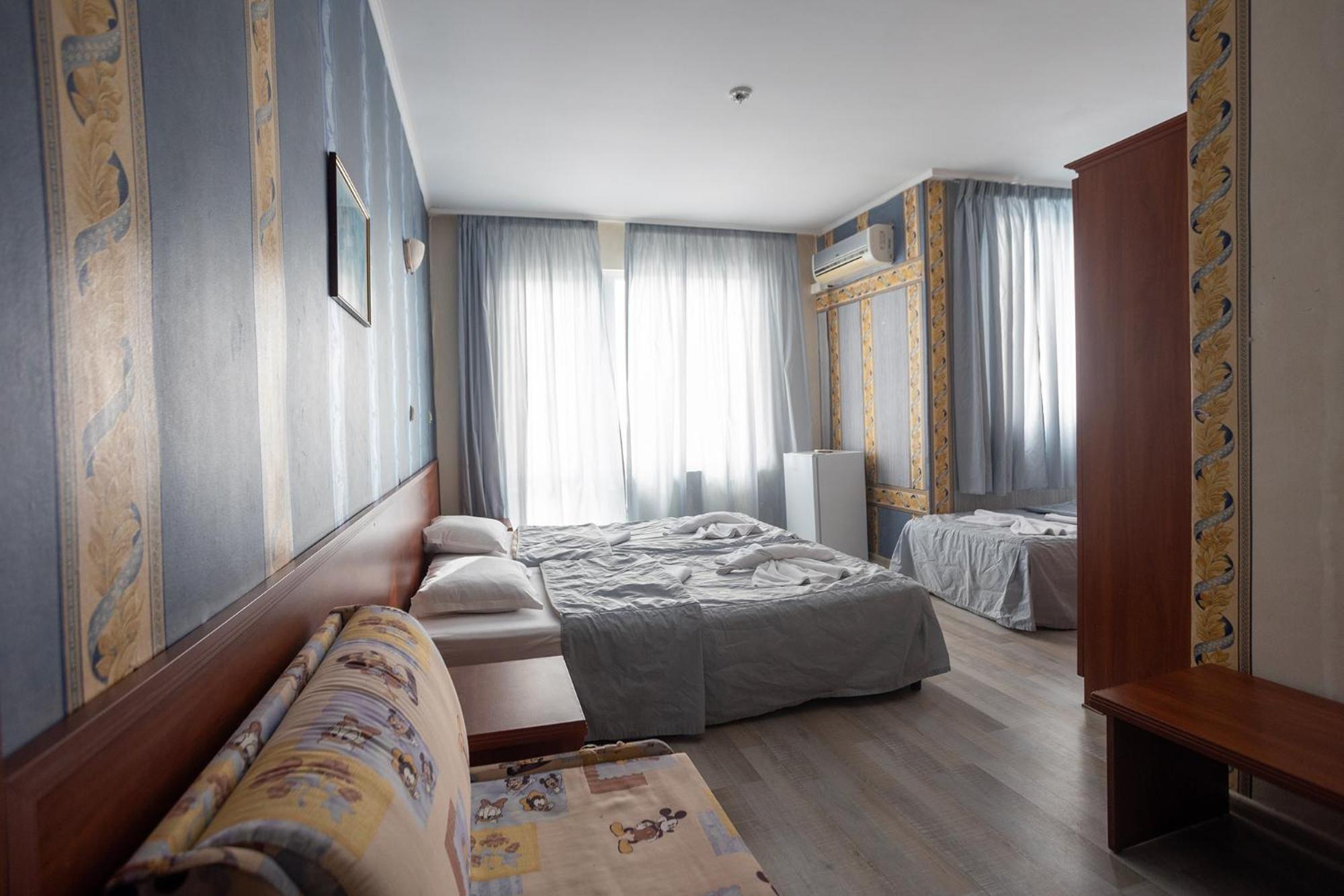 Lotos Hotel Balchik Esterno foto