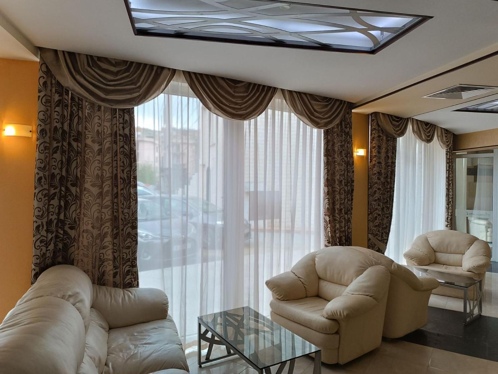 Lotos Hotel Balchik Esterno foto