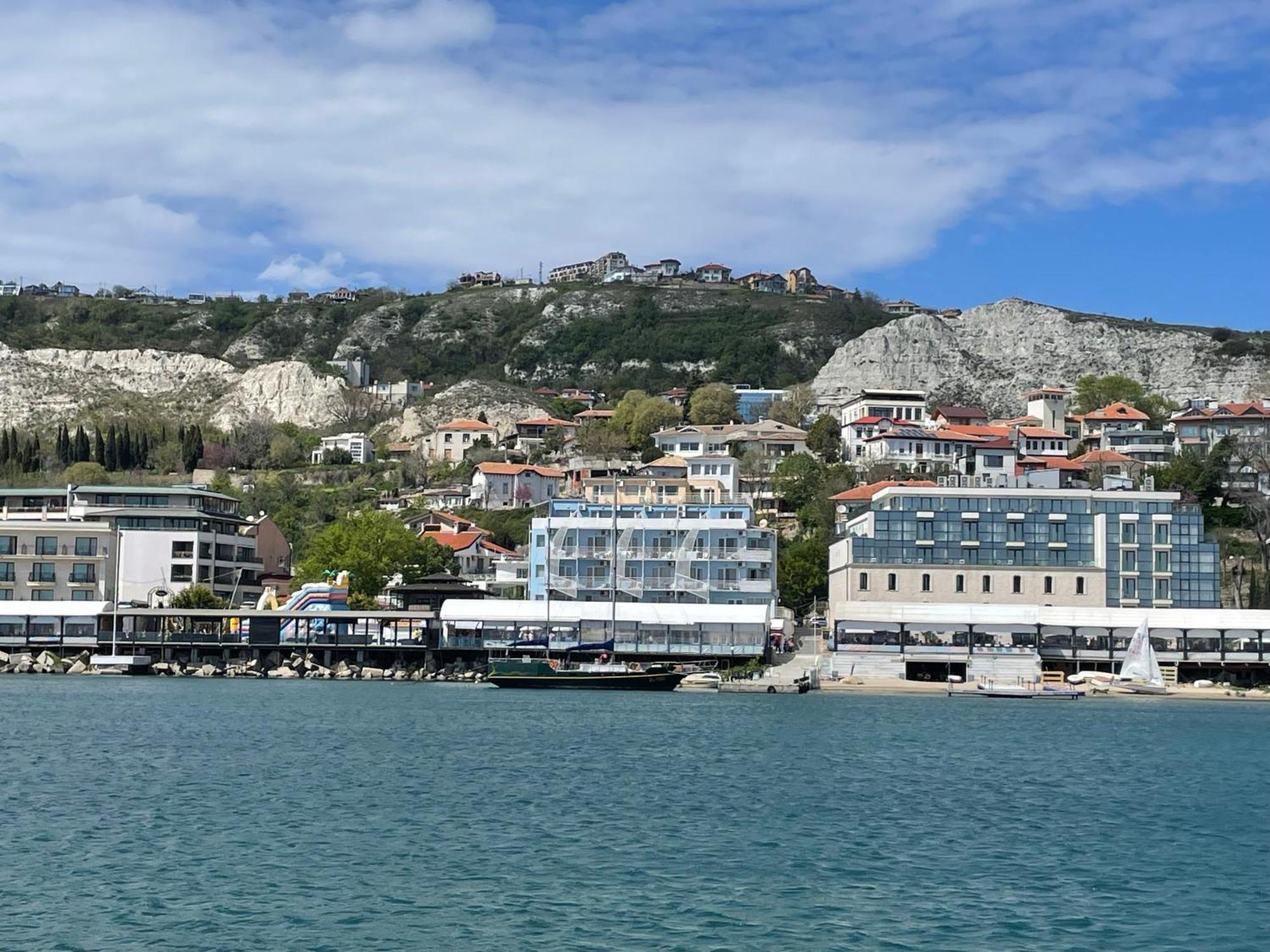 Lotos Hotel Balchik Esterno foto