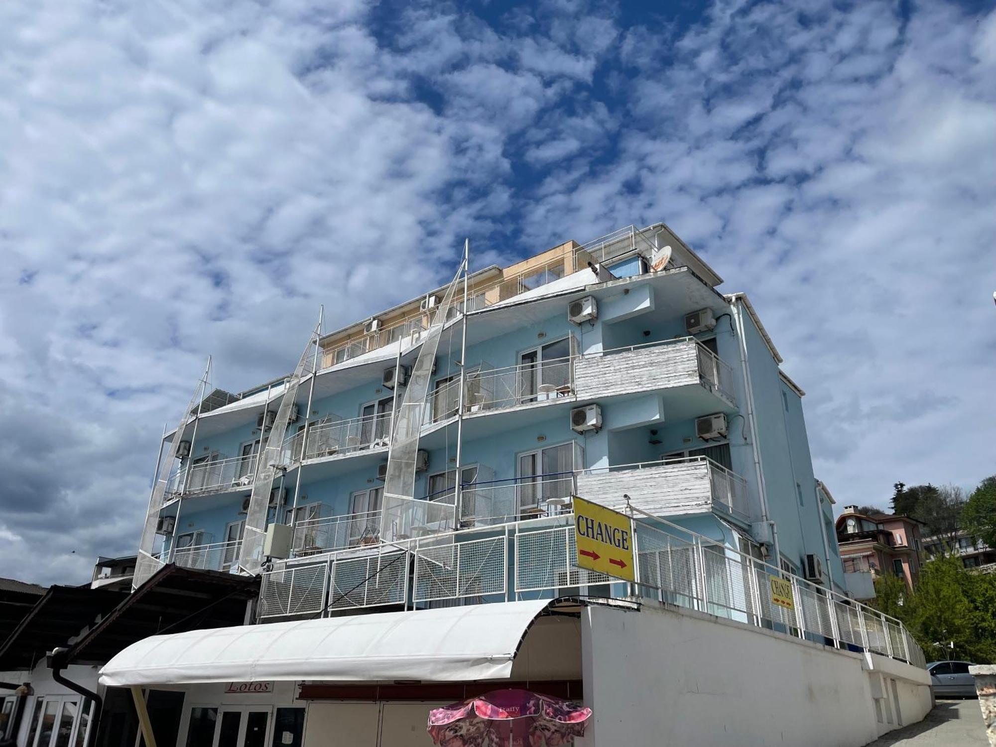 Lotos Hotel Balchik Esterno foto
