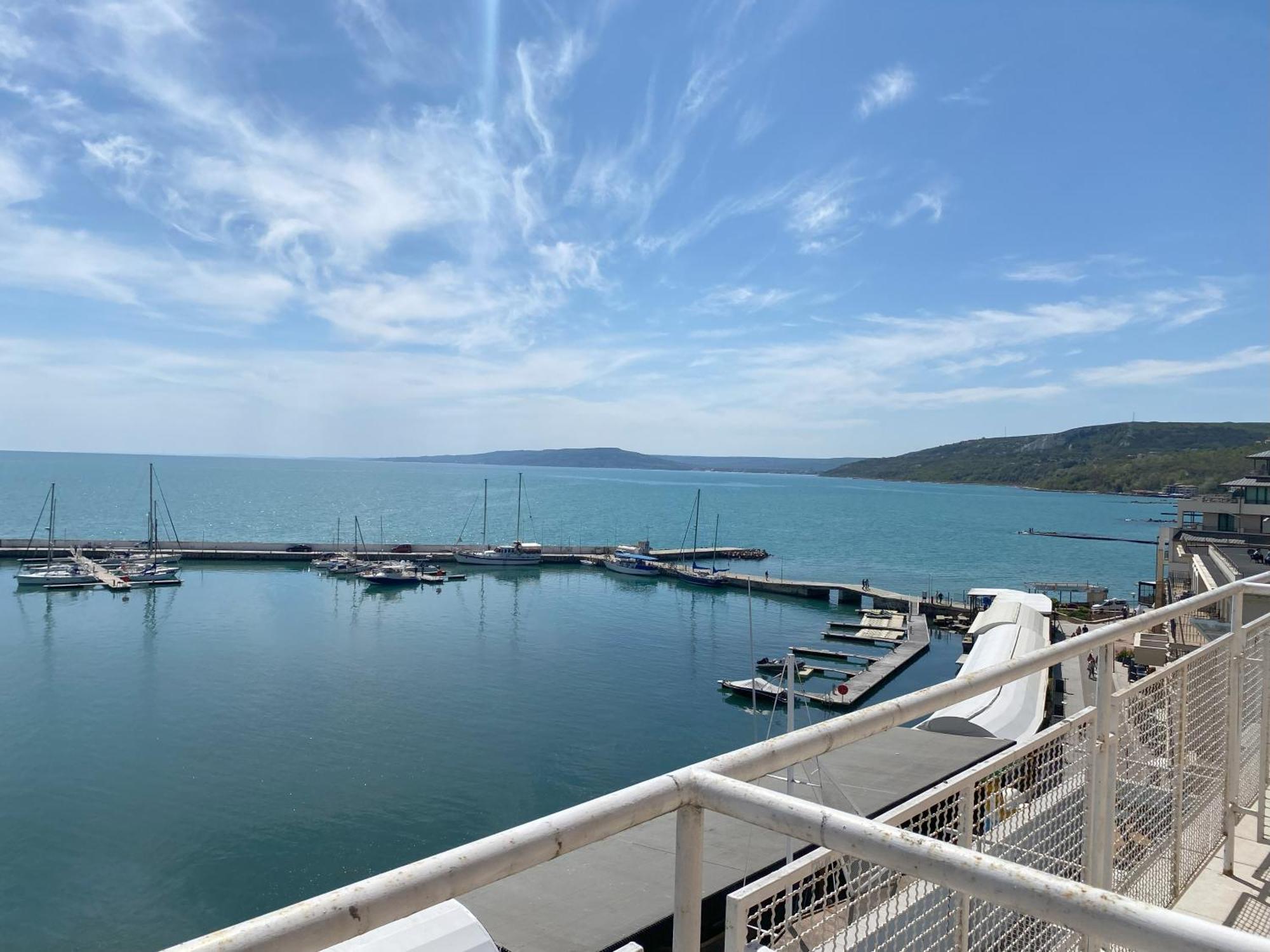 Lotos Hotel Balchik Esterno foto