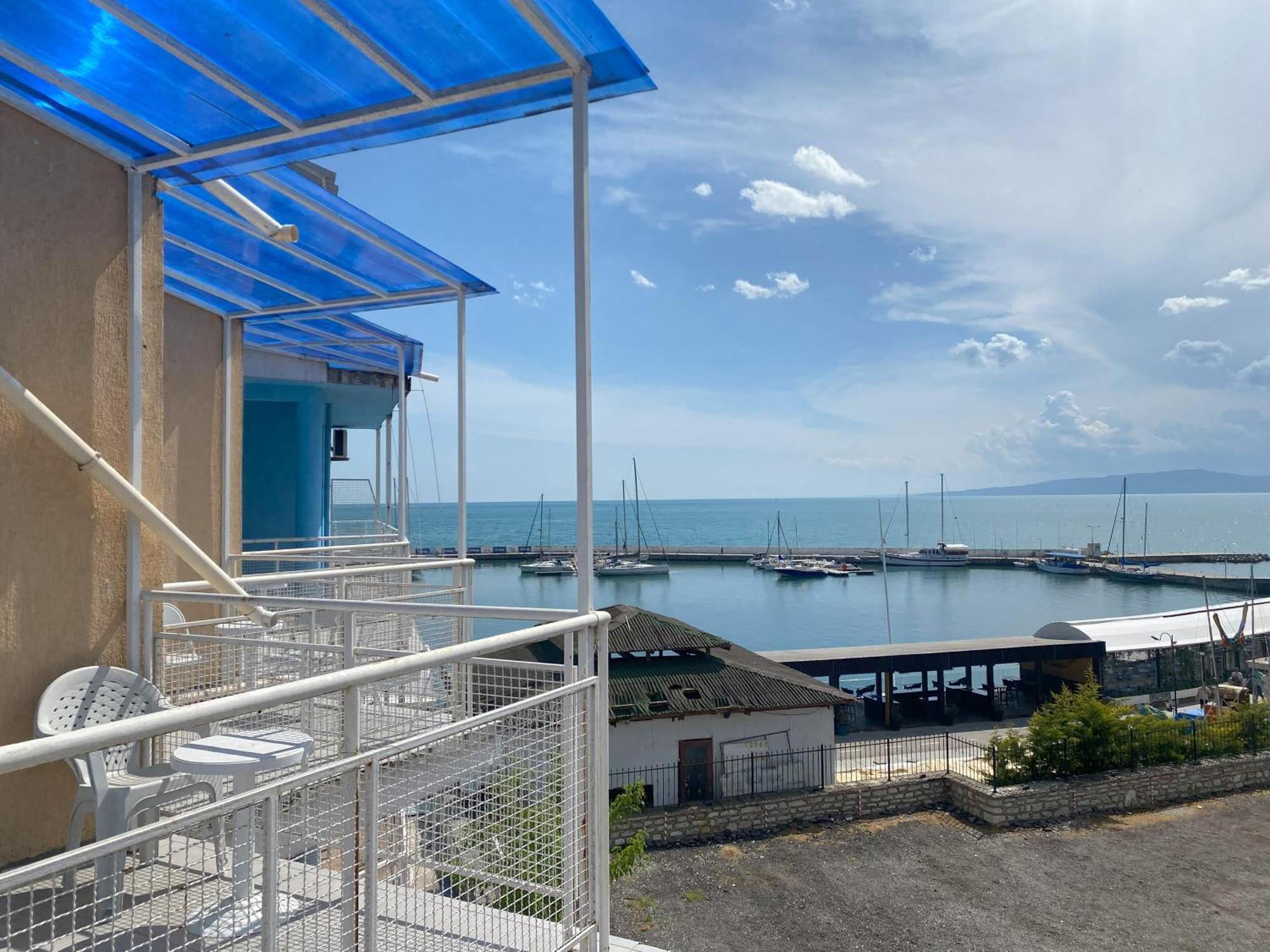 Lotos Hotel Balchik Esterno foto
