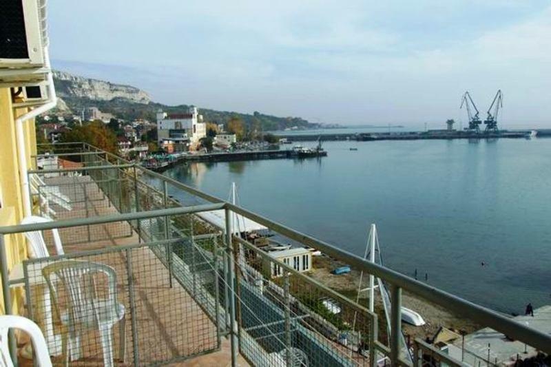 Lotos Hotel Balchik Esterno foto